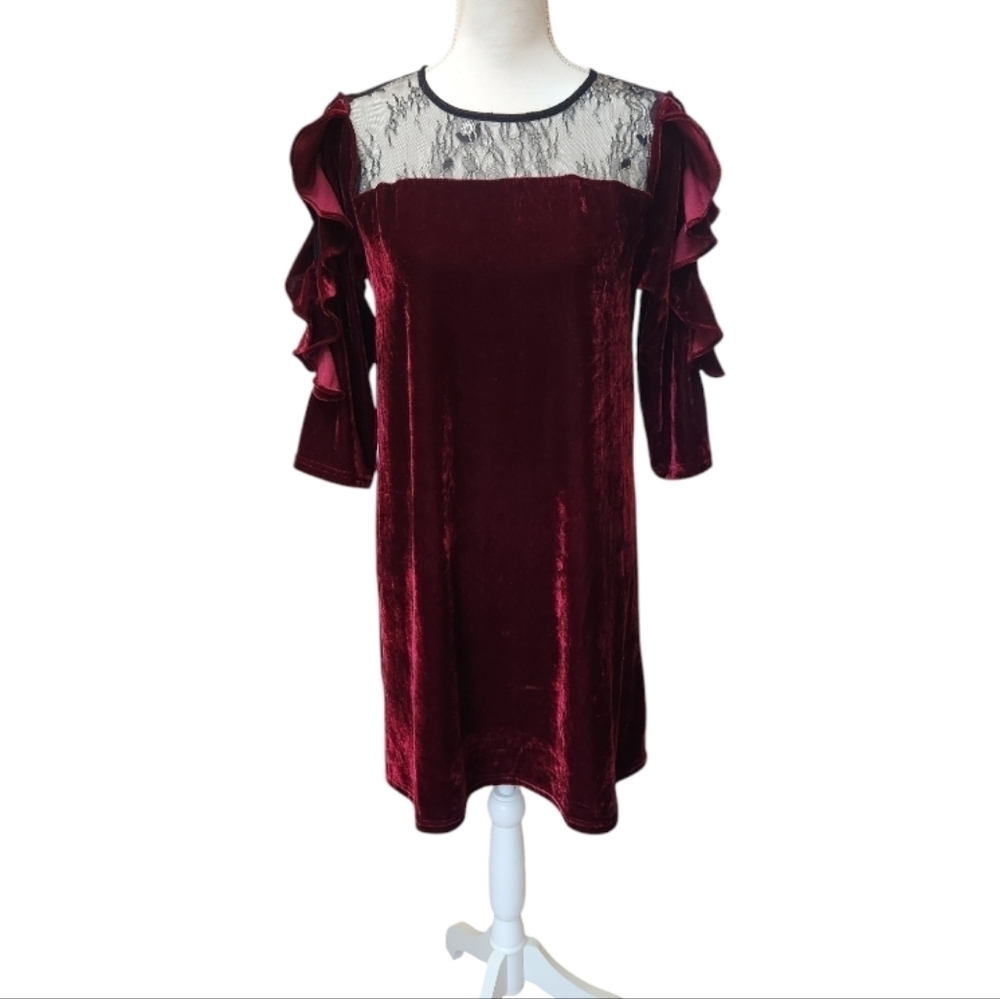 Umgee USA Women Maroon Velvet Ruffle and Lace Mini Party Dress 3/4 Length Small
